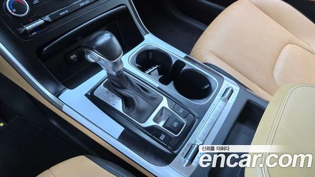 Kia Carnival 2020 thumb 9