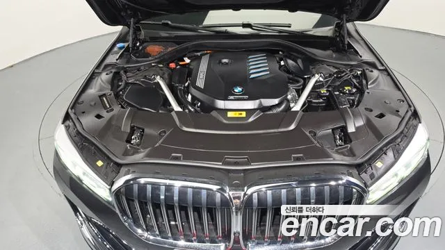 BMW 7 серии 2020 thumb 6