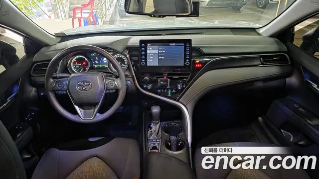 Toyota Camry 2024 thumb 7