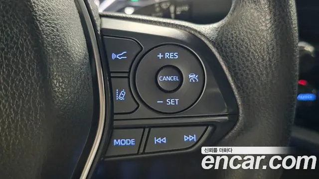 Toyota Camry 2024 thumb 10