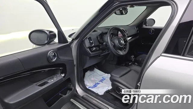 Mini Countryman 2023 thumb 10