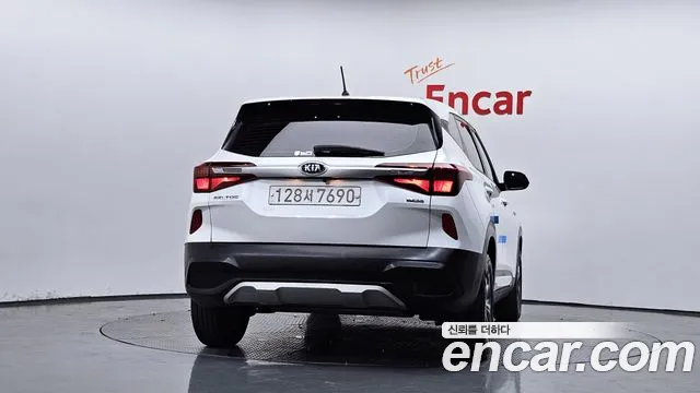 Kia Seltos 2020 thumb 4