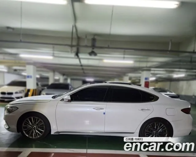 Hyundai Grandeur 2018 thumb 2