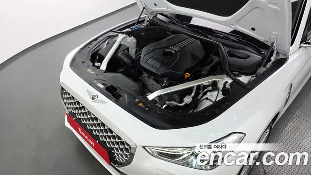 Genesis G70 2019 thumb 6