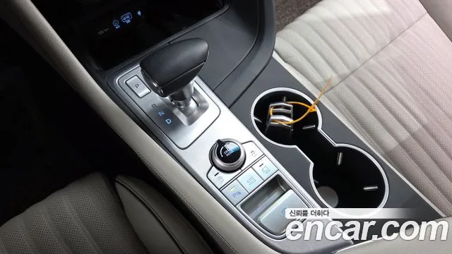 Genesis G70 2019 thumb 9