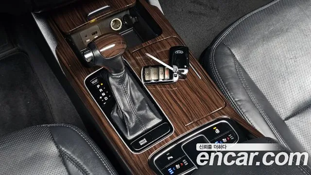 Kia K7 2014 thumb 8