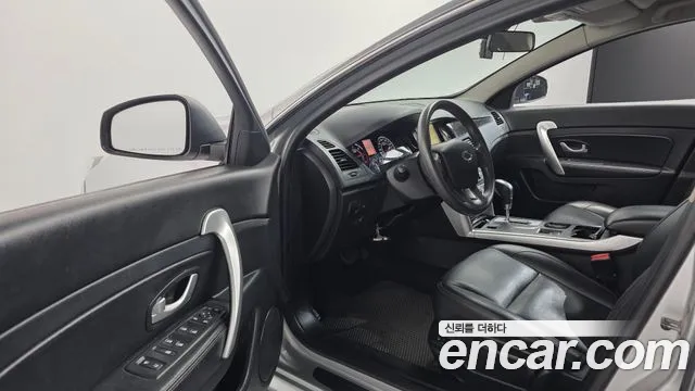 Renault SM5 2015 thumb 10