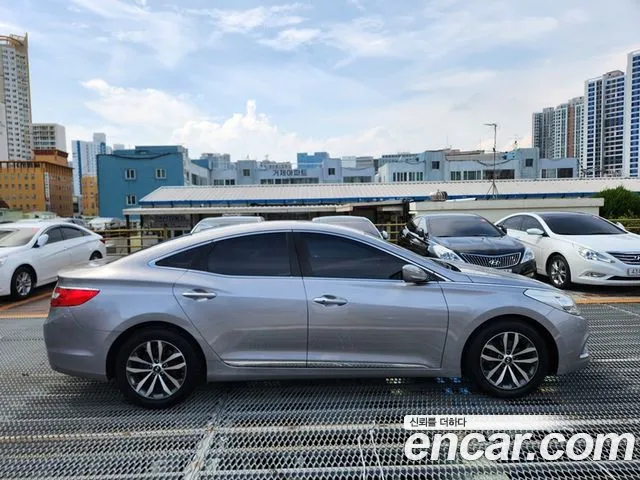 Hyundai Grandeur 2011 thumb 7