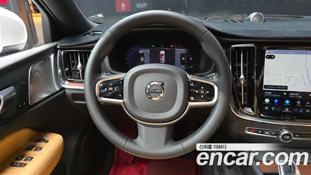 Volvo V60 2024 thumb 12