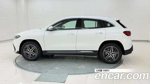 Mercedes-Benz EQA 2025 thumb 2