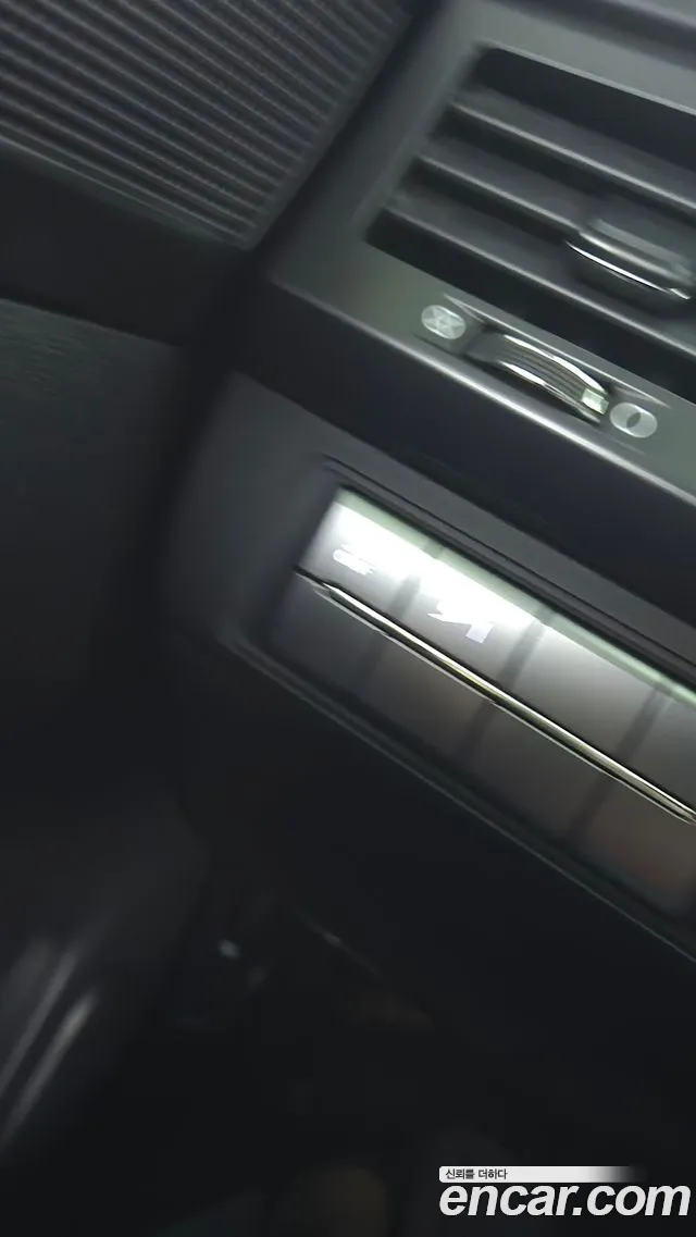 KG_Mobility_Ssangyong Rexton 2020 thumb 7