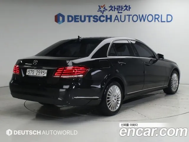 Mercedes-Benz E-Класс 2013 thumb 2