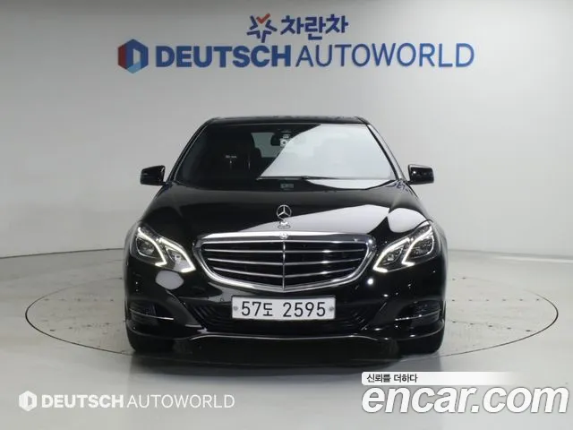 Mercedes-Benz E-Класс 2013 thumb 3