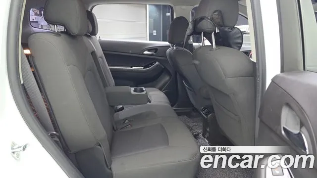 Chevrolet Orlando 2017 thumb 12