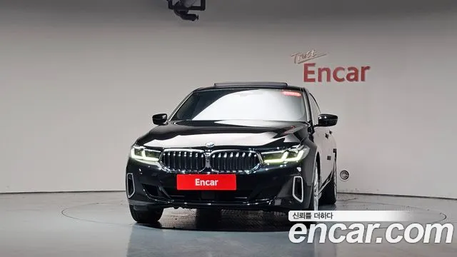 BMW Gran Turismo 2023 thumb 2