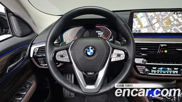 BMW Gran Turismo 2023 thumb 12