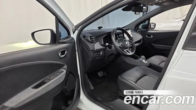 Renault ZOE 2021 thumb 10