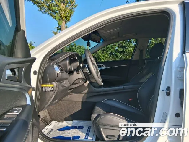 Genesis G70 2020 thumb 7