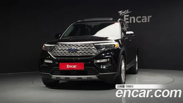 Ford Explorer 2022 thumb 3