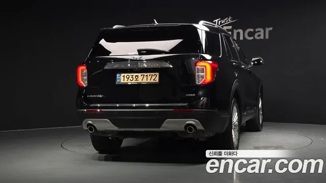 Ford Explorer 2022 thumb 4