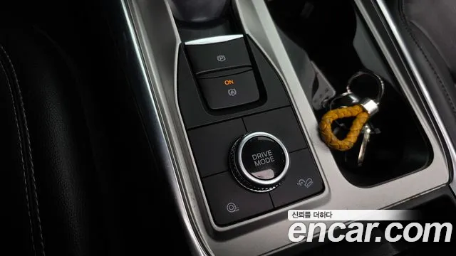 Ford Explorer 2022 thumb 9