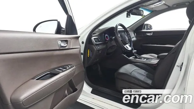 Kia K5 2019 thumb 10