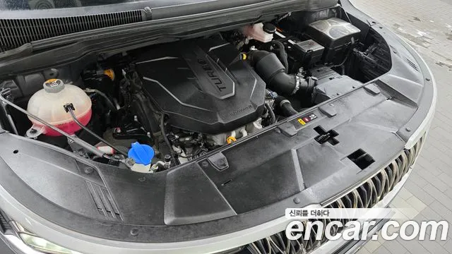 Kia Carnival 2021 thumb 6