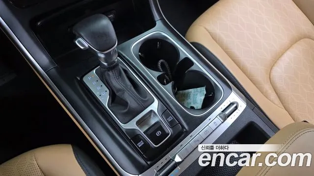 Kia Carnival 2021 thumb 9