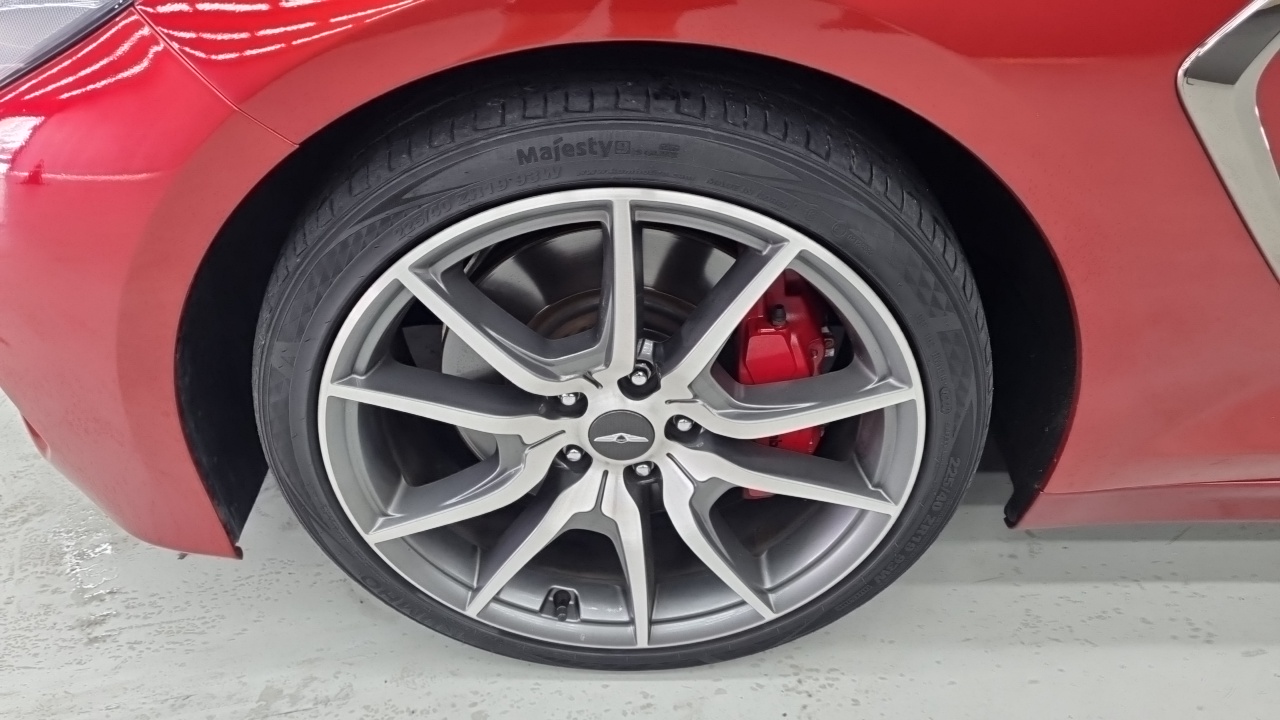 Genesis G70 2017 thumb 5
