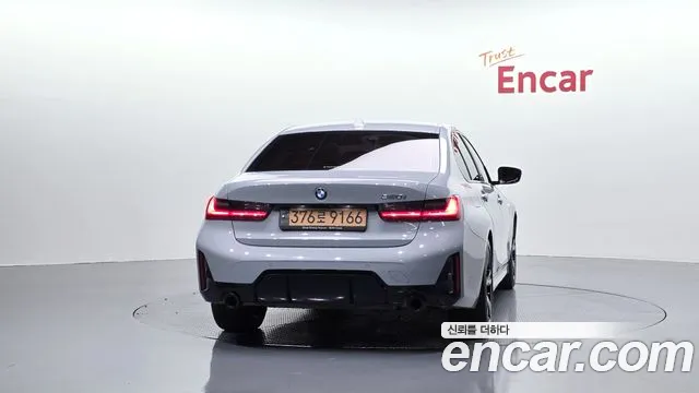 BMW 3 серии 2023 thumb 3