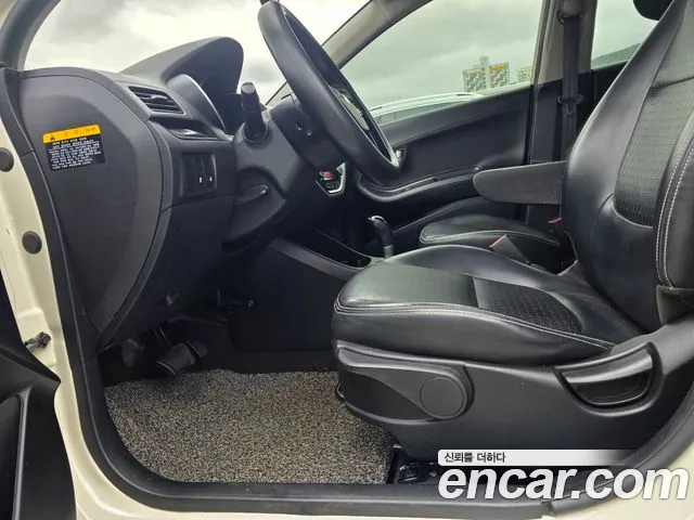 Kia Morning 2015 thumb 10