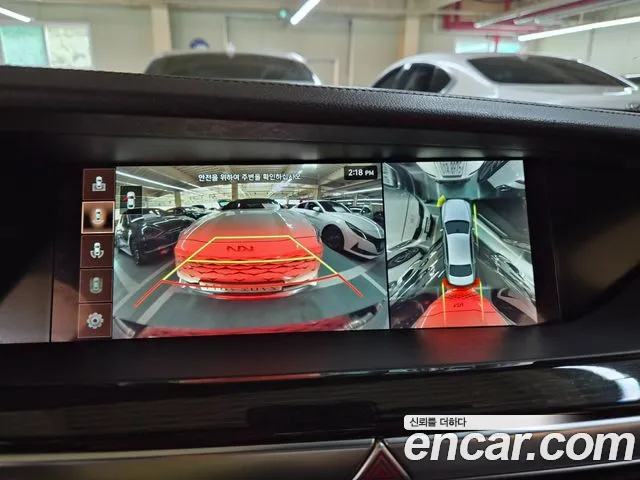 Genesis G90 2020 thumb 9