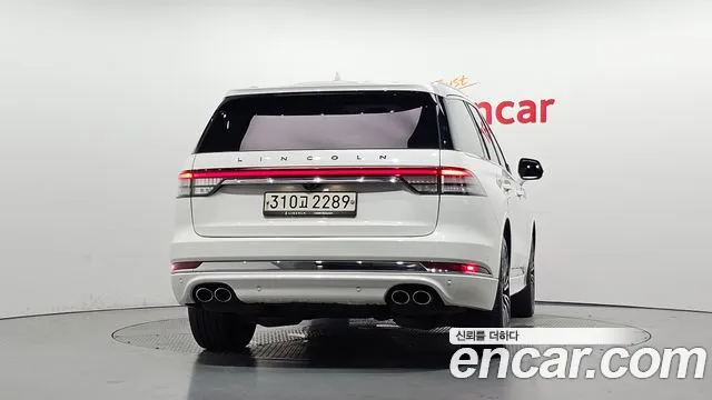 Lincoln Aviator 2020 thumb 4