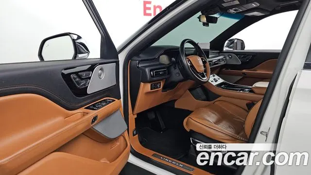 Lincoln Aviator 2020 thumb 10