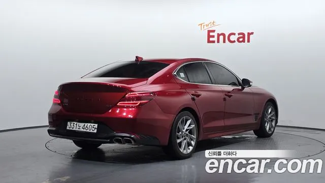 Genesis G70 2022 thumb 2