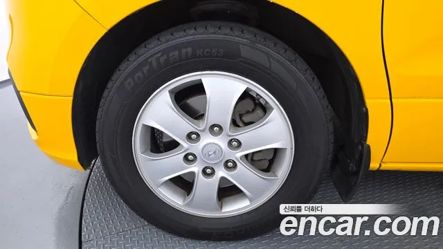 Hyundai Starex 2018 thumb 5