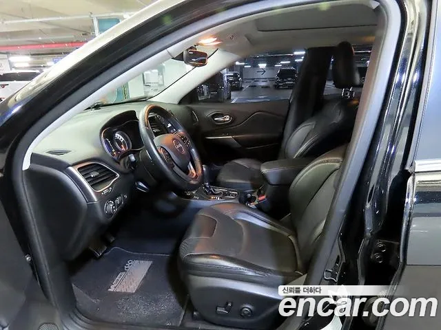 Jeep Cherokee 2019 thumb 6