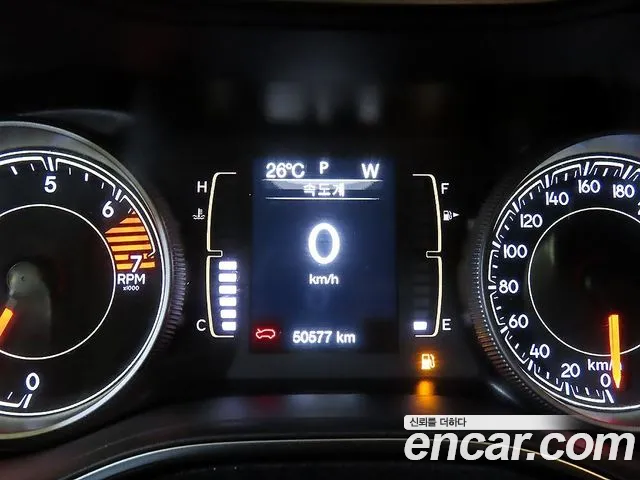 Jeep Cherokee 2019 thumb 9
