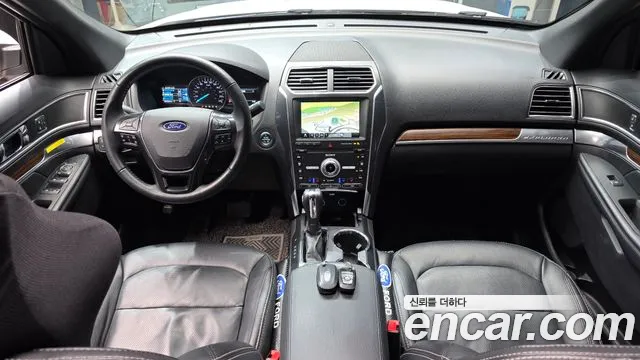 Ford Explorer 2019 thumb 7
