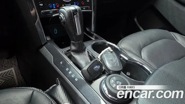 Ford Explorer 2019 thumb 9