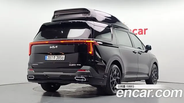 Kia Carnival 2024 thumb 2