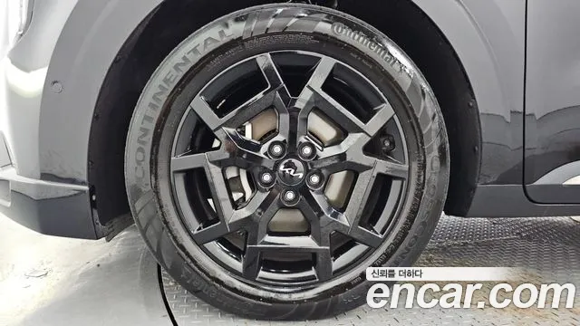 Kia Carnival 2024 thumb 5