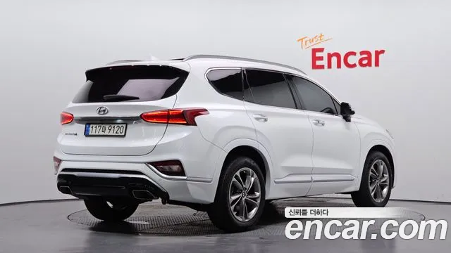 Hyundai Santa Fe 2019 thumb 2