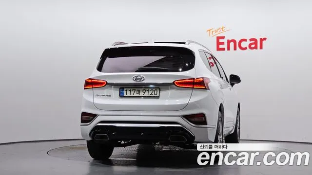 Hyundai Santa Fe 2019 thumb 4