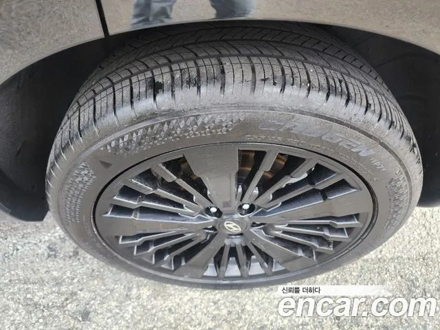 Hyundai Santa Fe 2025 thumb 5