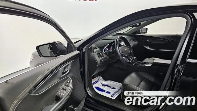 Chevrolet Impala 2017 thumb 10
