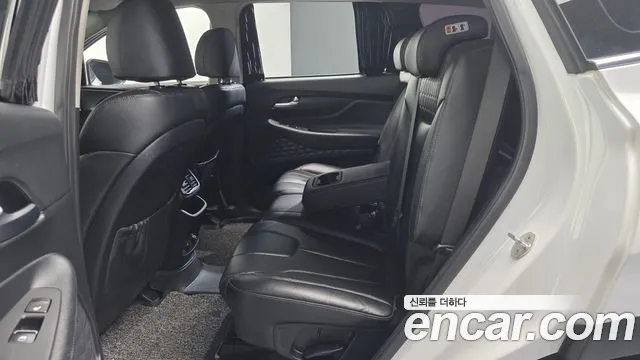 Hyundai Santa Fe 2019 thumb 12