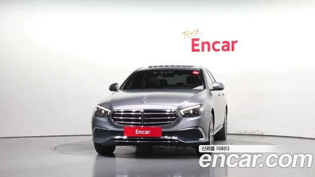 Mercedes-Benz E-Класс 2022 thumb 3