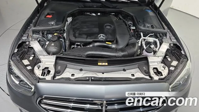 Mercedes-Benz E-Класс 2022 thumb 6