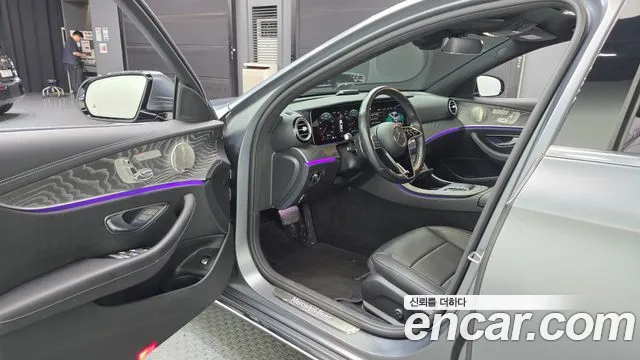 Mercedes-Benz E-Класс 2022 thumb 10